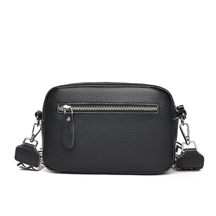 Nadia | Essentials shoulder bag